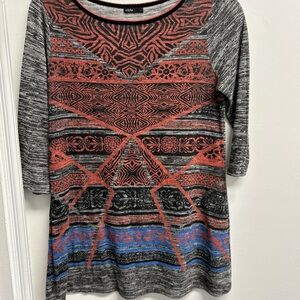 Elegant Gray and Red Patterned Long Sleeve Top